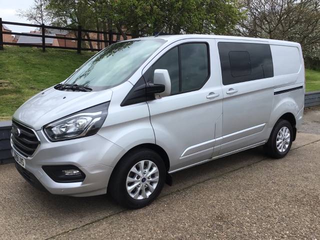 2019 Ford Transit Custom 2.0 EcoBlue 130ps Low Roof D/Cab Limited Van *Full service history*