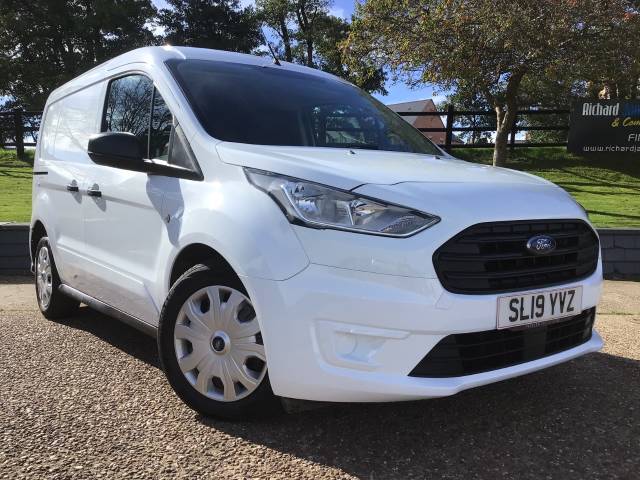 Ford Transit Connect 1.5 EcoBlue 100ps D/Cab Van *One owner from new / Full service history* Panel Van Diesel White