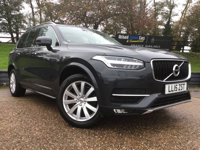 Volvo XC90 2.0 D5 Momentum 5dr AWD Geartronic Estate Diesel Grey